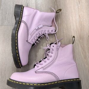 Dr. Martens 1460 pascal soft leather boots